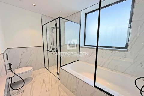 4 bedrooms Villa in District One, UAE No. 77784 9