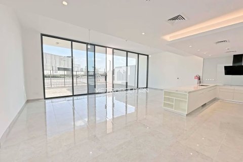 4 bedrooms Villa in District One, UAE No. 77784 3