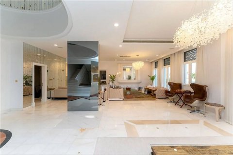 6 غرفة نوم  فيلا في Signature Villas, الإمارات العربية المتحدة رقم 77771 5