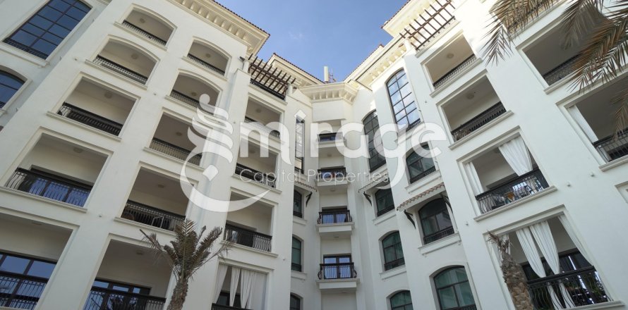 Apartment de 2 dormitorios en Yas Island, UAE No. 81240