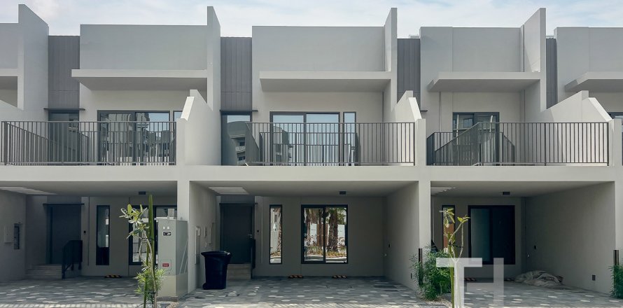 2 bedrooms Villa in Meydan, UAE No. 74088