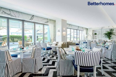 1 bedroom Apartment in Palm Jumeirah, UAE No. 13028 10