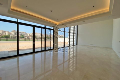 5 bedrooms Villa on the Saadiyat Island, UAE No. 90657 12