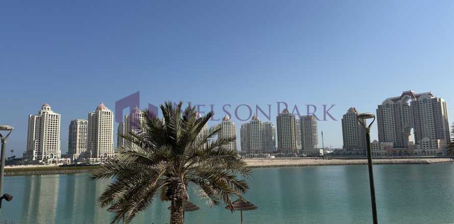 1 bedroom Townhouse in Doha, Qatar No. 57329