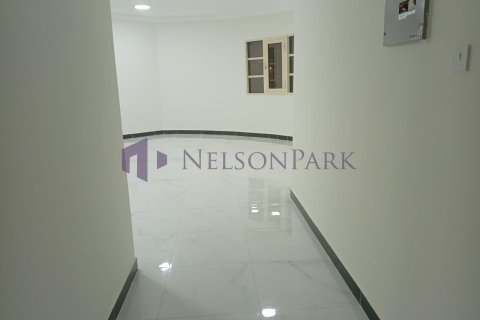 3 bedrooms Apartment in Doha, Qatar No. 57319 4