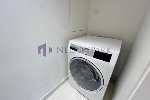 3 bedrooms Apartment in Doha, Qatar No. 57330 6
