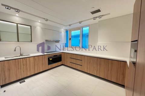 3 bedrooms Apartment in Doha, Qatar No. 57330 4