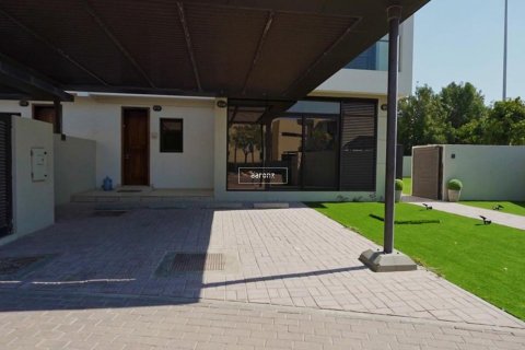 Villa de 5 dormitorios en Dubai, UAE No. 102087 13
