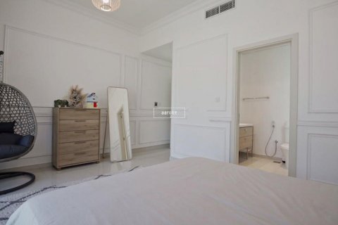 Villa de 5 dormitorios en Dubai, UAE No. 102087 4