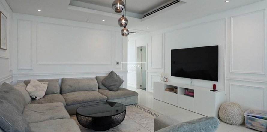 Villa de 5 dormitorios en Dubai, UAE No. 102087