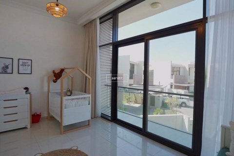 Villa de 5 dormitorios en Dubai, UAE No. 102087 10