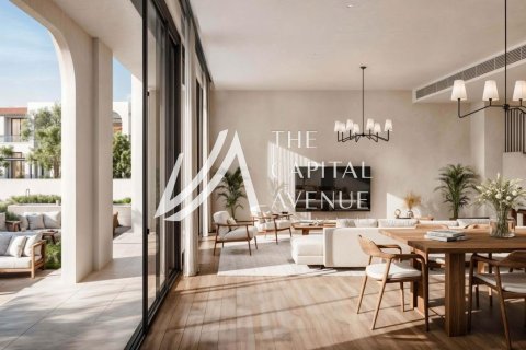 4 bedrooms Townhouse in Al Hudayriat Island, UAE No. 86602 7