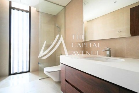 5 bedrooms Villa in Abu Dhabi, UAE No. 86587 14