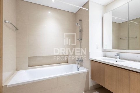 Apartment de 2 dormitorios en Dubai Creek Harbour (The Lagoons), UAE No. 84713 10