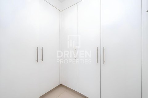 3 bedrooms Apartment in Town Square, UAE No. 84715 9