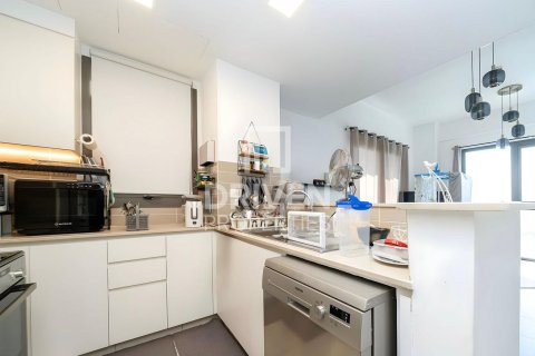 3 bedrooms Apartment in Town Square, UAE No. 84715 8