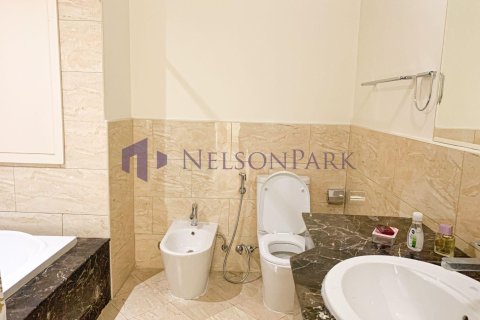 1 bedroom Apartment in Doha, Qatar No. 58225 12