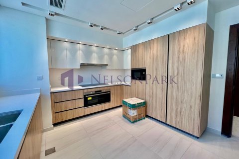 4 bedrooms Apartment in Doha, Qatar No. 58224 3