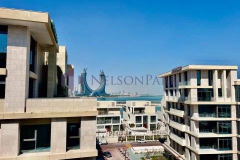 4 bedrooms Apartment in Doha, Qatar No. 58224 1