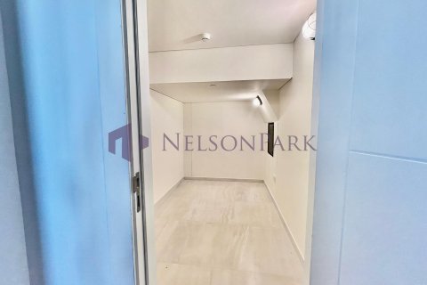 4 bedrooms Apartment in Doha, Qatar No. 58224 13