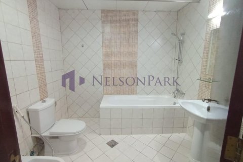 1 bedroom Apartment in Doha, Qatar No. 58223 6