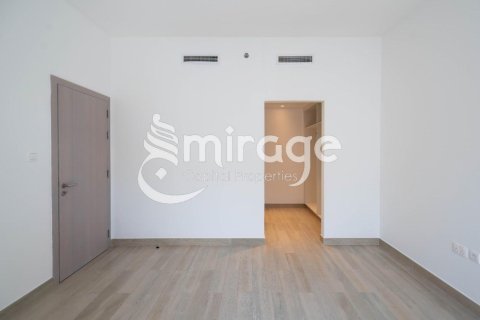 Apartment de 2 dormitorios en  Yas Island, UAE No. 81630 3
