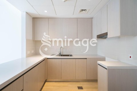 Apartment de 2 dormitorios en  Yas Island, UAE No. 81630 9