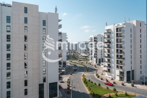 Apartment de 2 dormitorios en  Yas Island, UAE No. 81630 1