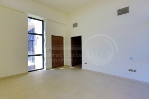 4 bedrooms Villa on the Yas Island, UAE No. 12156 7