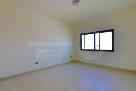 4 bedrooms Villa on the Yas Island, UAE No. 12156 12