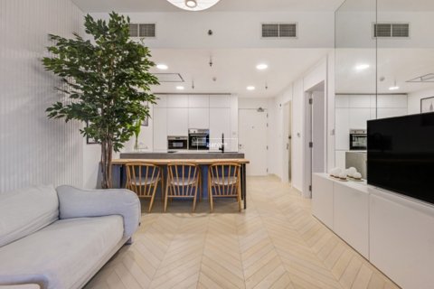 1 bedroom Apartment in Jumeirah Village Circle, UAE No. 102355 2