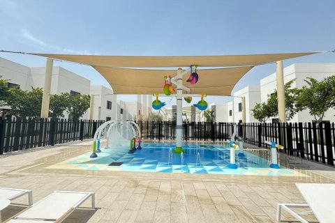 Villa de 3 dormitorios en  Yas Island, UAE No. 46410 23