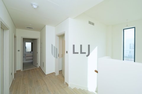 Villa de 3 dormitorios en  Yas Island, UAE No. 46410 10