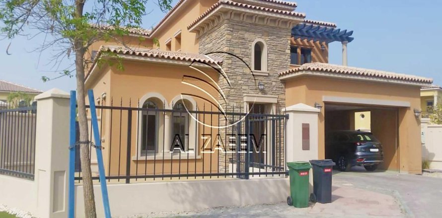 Villa de 4 dormitorios en  Saadiyat Island, UAE No. 26936