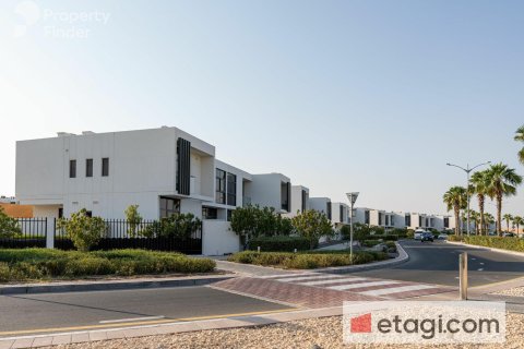 2 bedrooms Apartment in Dubai, UAE No. 75693 23
