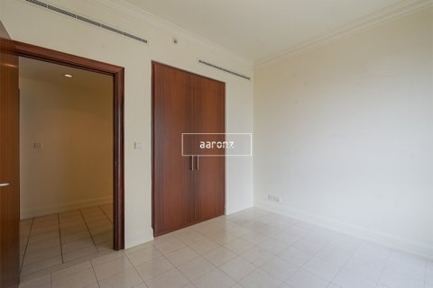 Apartment de 2 dormitorios en Dubai Marina, UAE No. 102083 4