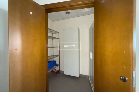 Квартира с 1 спальней  №102084 11