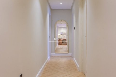 Appartement de 2 chambres à Dubai, UAE No. 102086 14