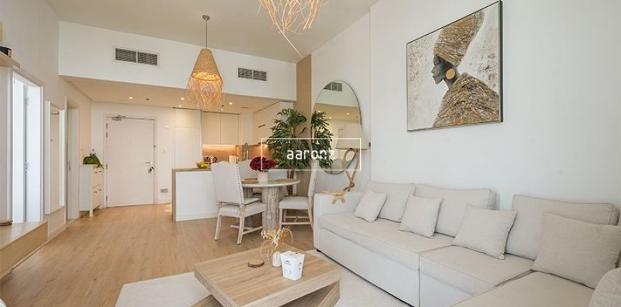 Appartement de 1 chambre à Dubai, UAE No. 102085