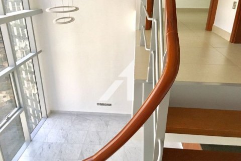 Duplex de 2 dormitorios en Central Park Tower, UAE No. 101801 9