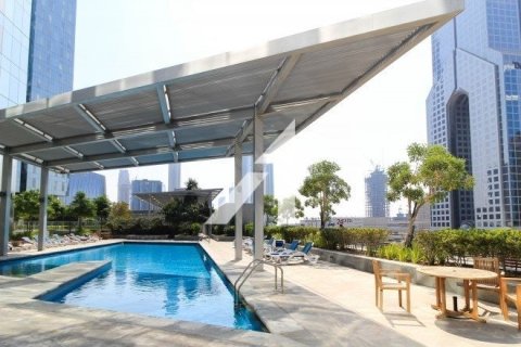 Duplex de 2 dormitorios en Central Park Tower, UAE No. 101801 16