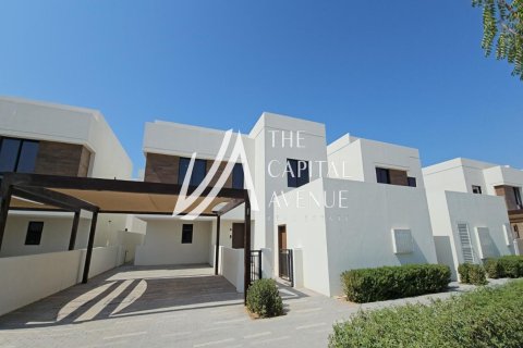 Villa de 5 dormitorios en  Yas Island, UAE No. 86712 2