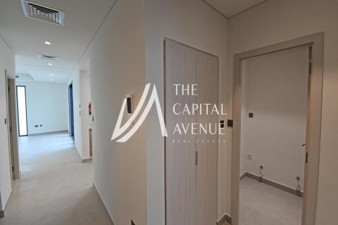 Villa de 5 dormitorios en  Yas Island, UAE No. 86712 16