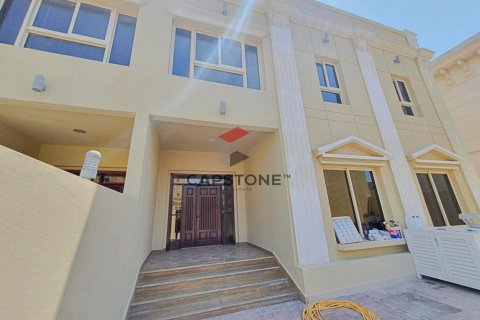 Villa de 4 chambres à Al Nahyan, UAE No. 86274 3