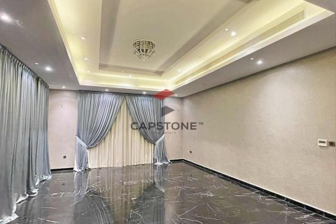 Villa de 6 chambres à Zakher, UAE No. 86272 13