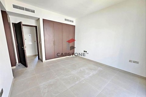 Apartment de 3 dormitorios en Khalifa City, UAE No. 86273 22