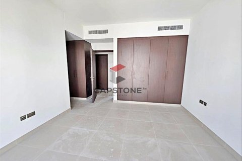 Apartment de 3 dormitorios en Khalifa City, UAE No. 86273 21