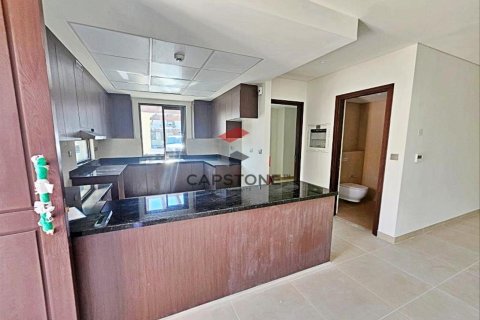 Apartment de 3 dormitorios en Khalifa City, UAE No. 86273 12