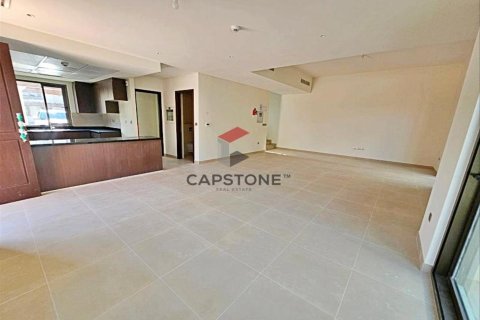 Apartment de 3 dormitorios en Khalifa City, UAE No. 86273 6
