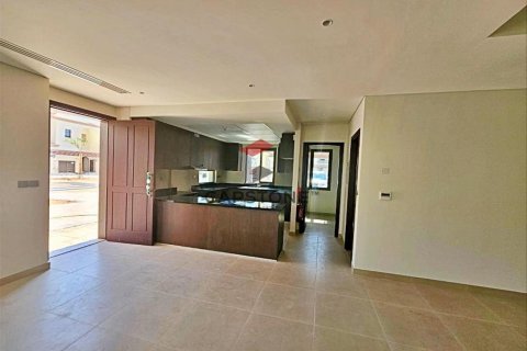 Apartment de 3 dormitorios en Khalifa City, UAE No. 86273 28